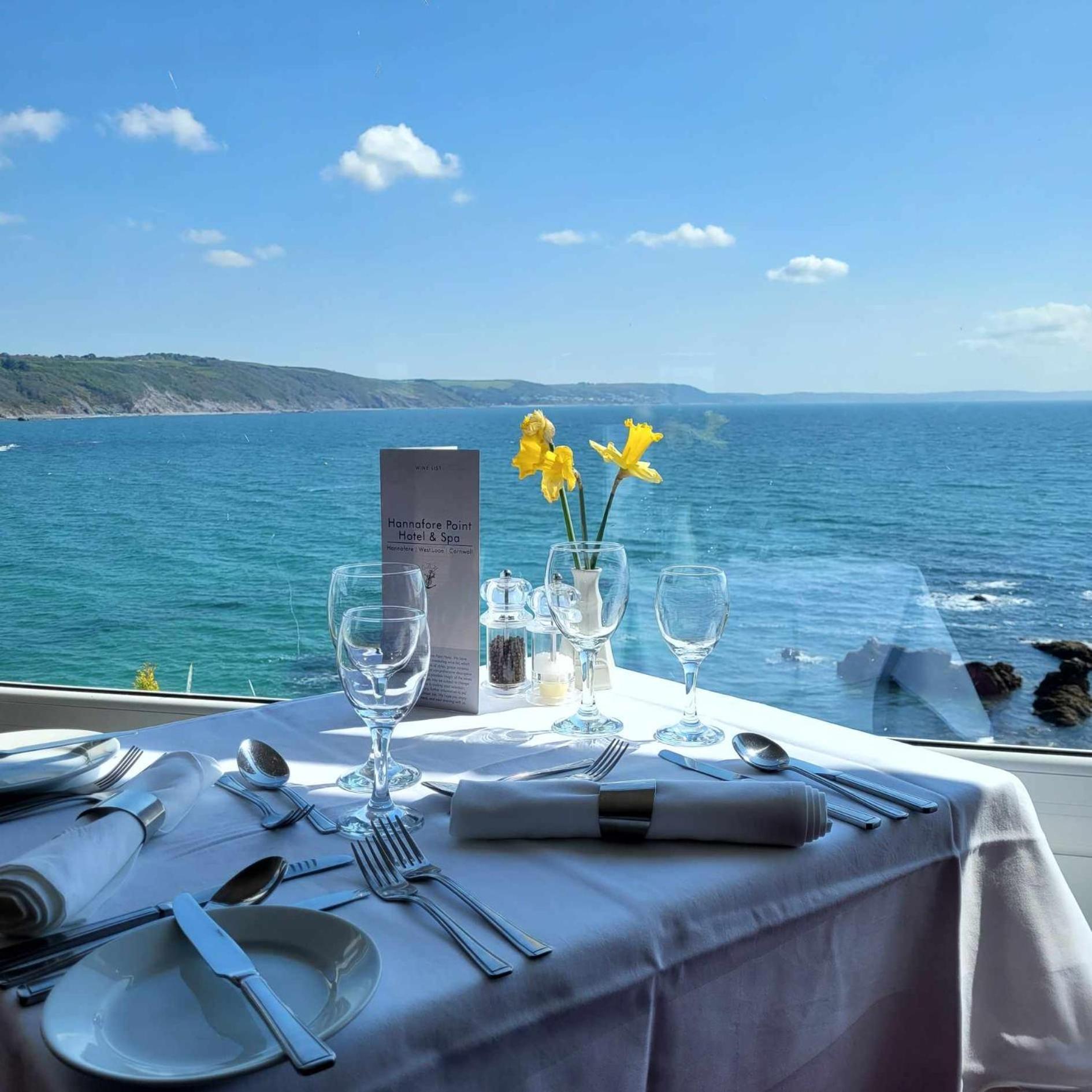 The Hannafore Point Hotel Looe Exterior photo
